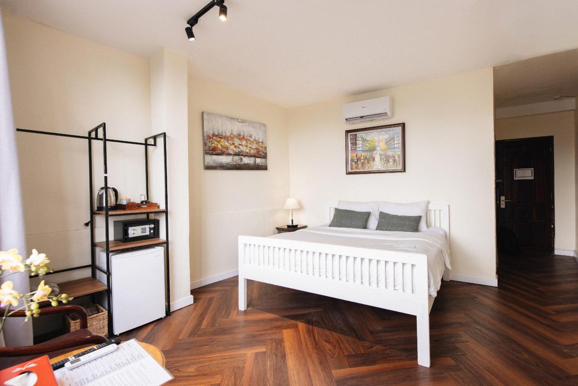 Superior Deluxe Room